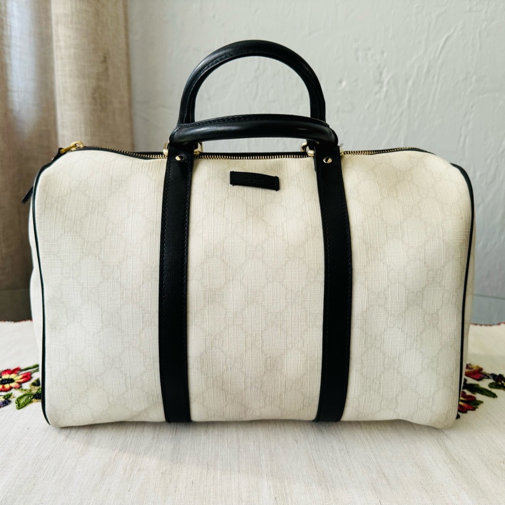 Gucci Boston